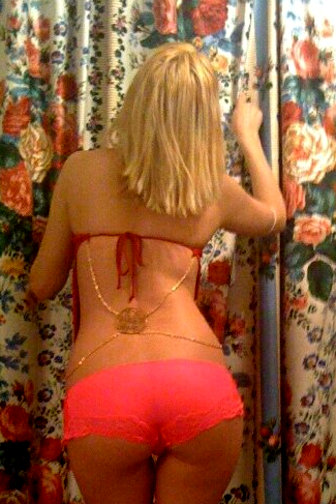 Toronto OLGA SEXY RUSSIAN BLOND, BROWN EYES, PETITE BODY,COME VISIT TORONTO!