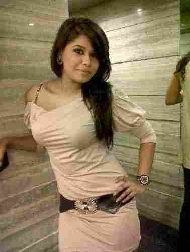 09999618952 Indian Escorts