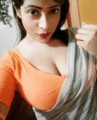 Call Girls In Sector-18 Noida 9821811363 Escorts ServiCe In Delhi Ncr